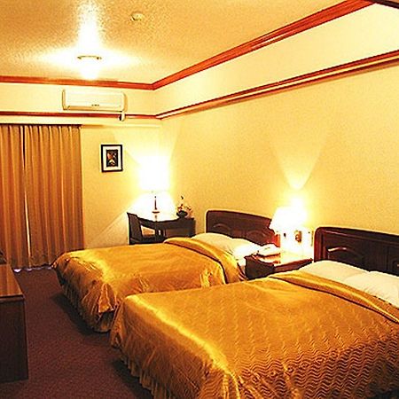 Sin Fu Business Hotel Taizhong Zewnętrze zdjęcie