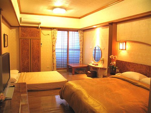 Sin Fu Business Hotel Taizhong Zewnętrze zdjęcie